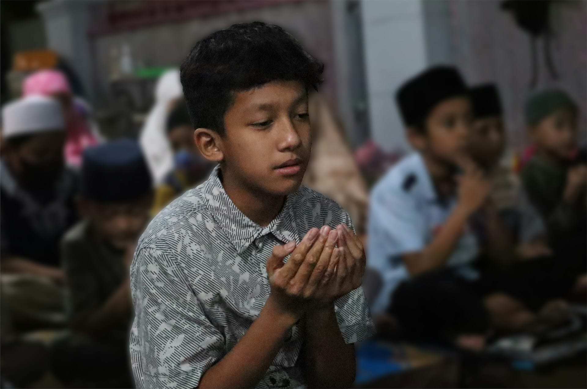 Doa untuk Orang Meninggal, Panduan Lengkap Bacaan dan Tuntunannya
