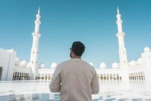 Bacaan Dzikir Pagi dan Petang Lengkap serta Keutamaan Luar Biasa untuk Umat Islam