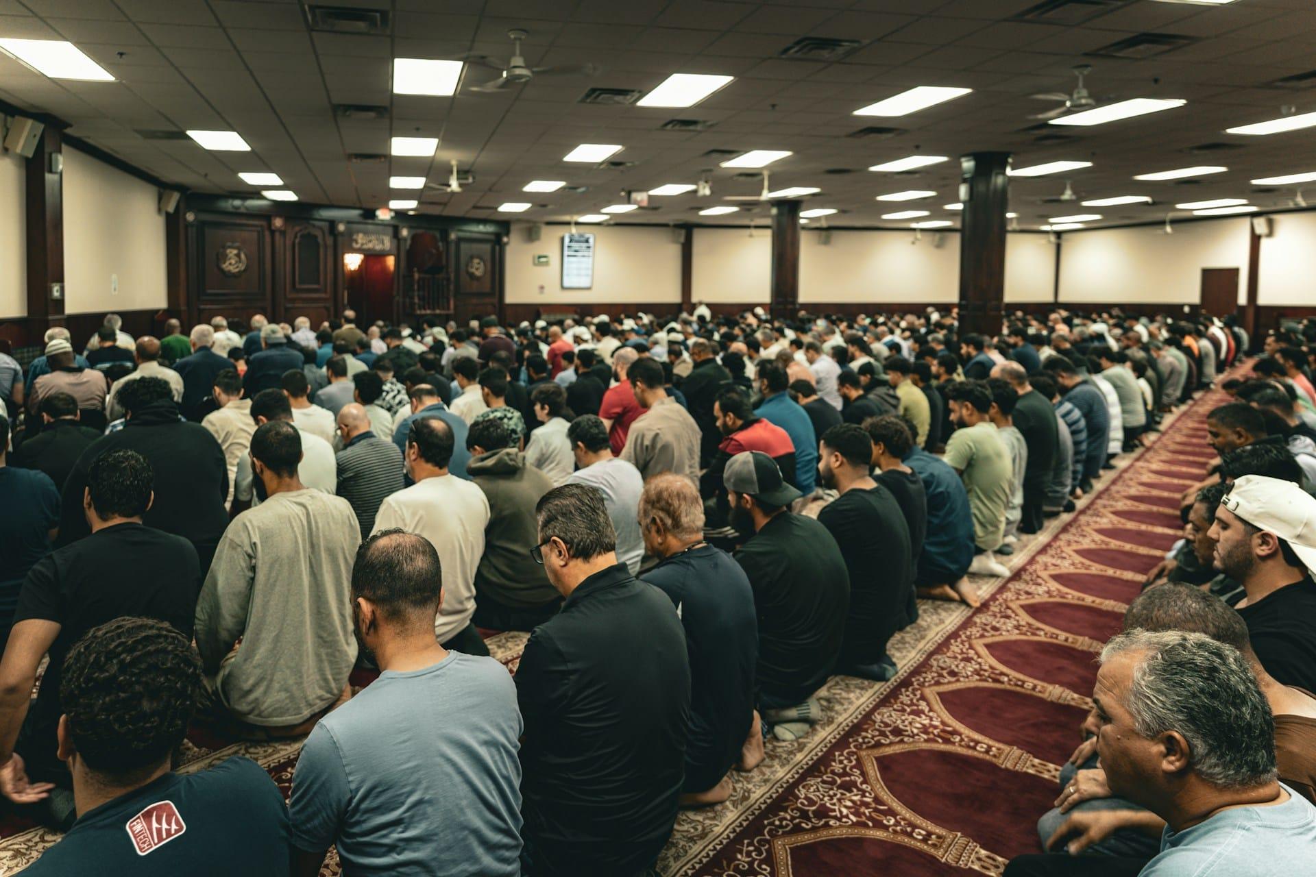7 Keutamaan Hari Jumat dalam Islam yang Perlu Diamalkan