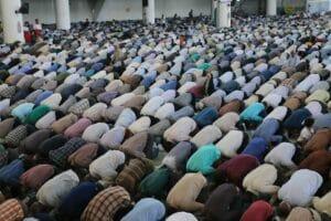 Bacaan Sujud Tilawah Lengkap Dengan Dalil, Tata Cara, dan Keutamaannya