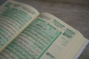 Memahami Dalil tentang LGBT dalam Perspektif Islam Mulai Dari Tafsir, Hadis, dan Hikmah