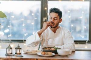 Mengkaji Lafal Doa Setelah Makan Sesuai Sunnah dan Keutamaannya