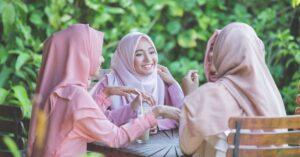 Kumpulan Hadist tentang Menutup Aurat Lengkap dengan Batasan dan Hikmahnya