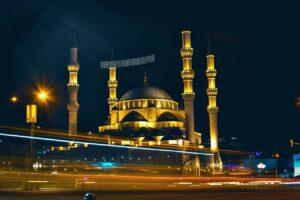 5 Kemuliaan Bulan Muharram yang Wajib Kamu Ketahui