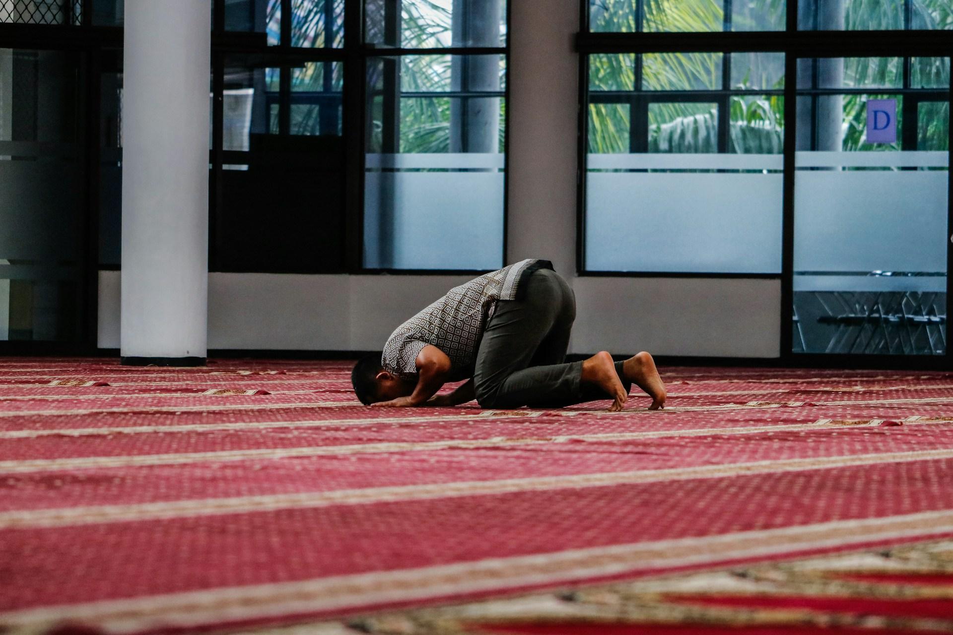 Keutamaan Sholat Taubat, Jalan Kembali Menuju Ampunan Allah