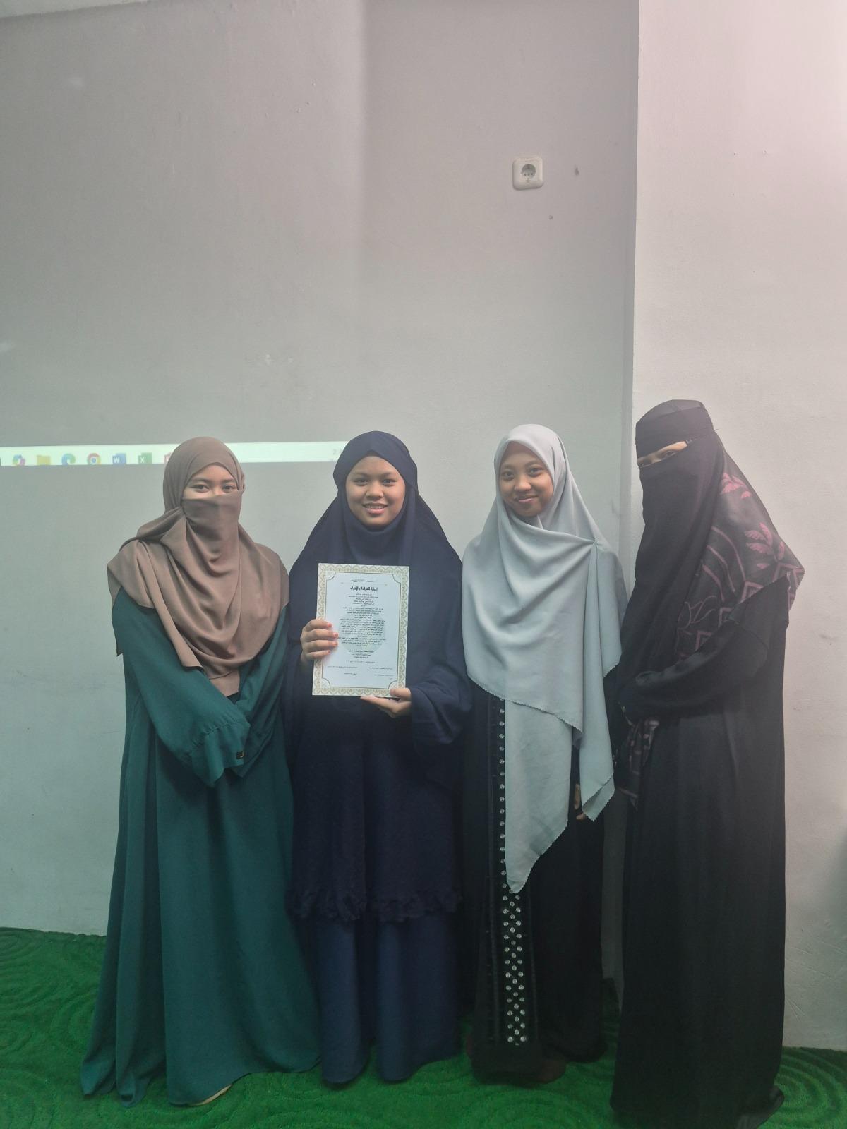 Sertifikasi Guru Al-Qur'an Angkatan 3 Yayasan Syekh Ali Jaber Resmi Ditutup, Dua Peserta Raih Ijazah Sanad