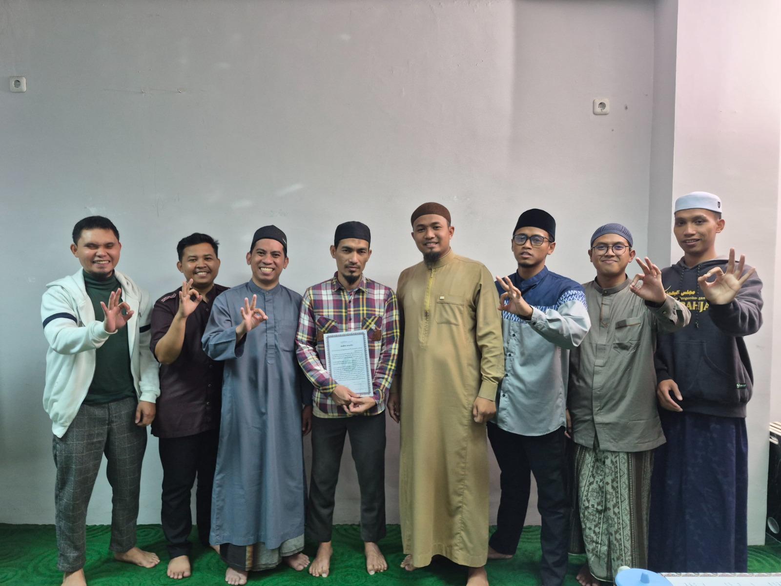 Sertifikasi Guru Al-Qur'an Angkatan 3 Yayasan Syekh Ali Jaber Resmi Ditutup, Dua Peserta Raih Ijazah Sanad